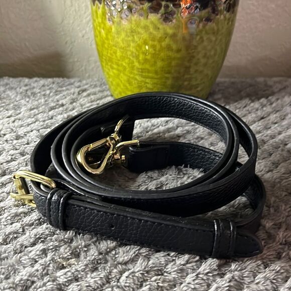 STEVE MADDEN💫black 💫purse strap - Picture 1 of 5